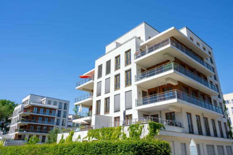 Should You Invest In Multifamily Properties? Pros and Cons 